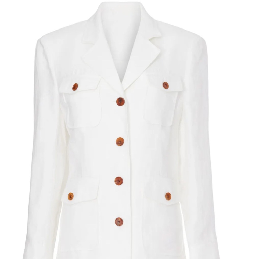 Dunst -Chic White Buttoned Blazer- read description- has minimal flaws